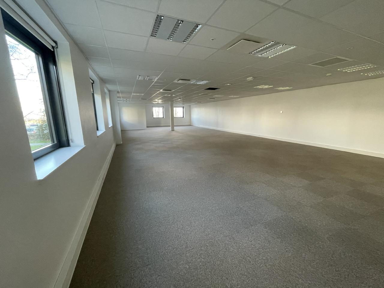 Bureau Saint-Herblain 212m² Location bureau Saint-Herblain Loire-Atlantique OLBUR2113249 2